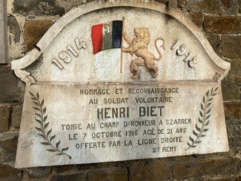 Plaque de La Ligne Droite